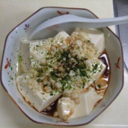 お豆腐と天かすの組み合わせ美味しいですね！
初めて食べたのですが美味しかったです☆
ごちそうさまでした♪